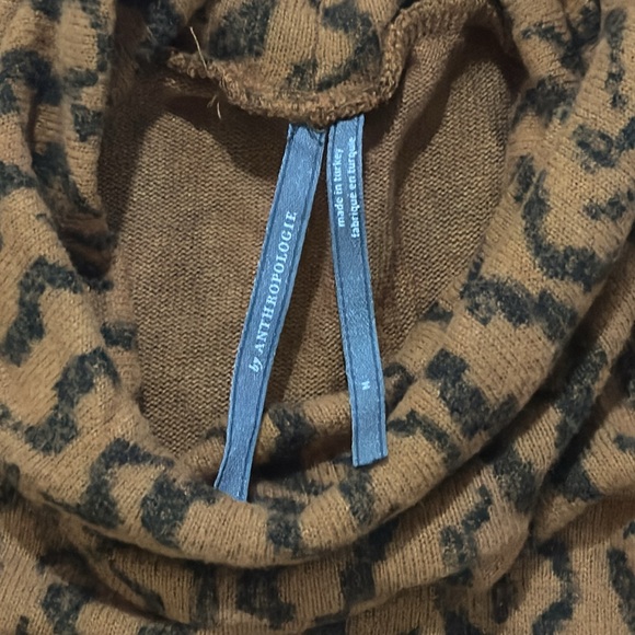 Anthropologie black and orange turtle neck top size medium - Picture 4 of 6